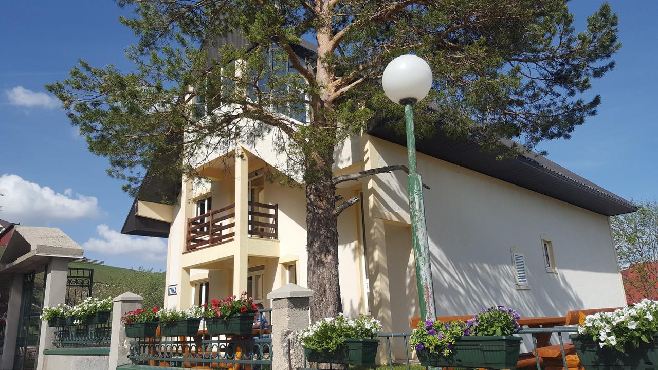 Guest House Tiha Noc جابلياك المظهر الخارجي الصورة